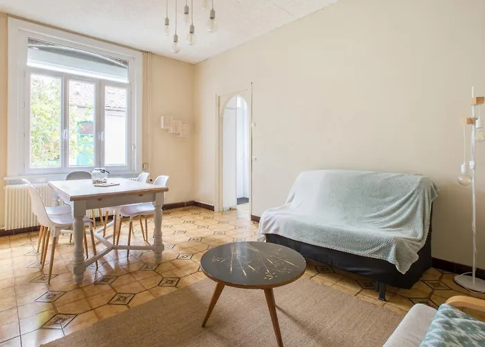 Chez Charlotte بيت للعطل